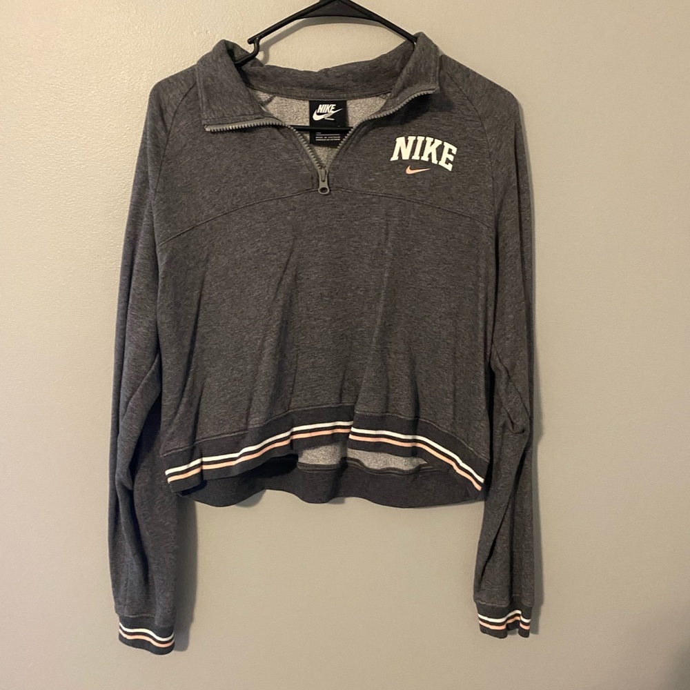 Nike cropped sweatshirt